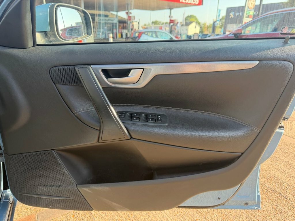 Volvo V70 2.4 S  #37