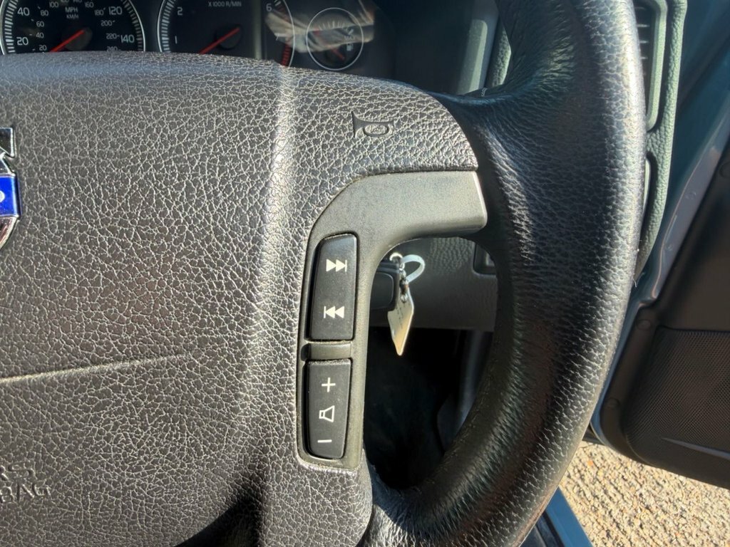 Volvo V70 2.4 S  #28