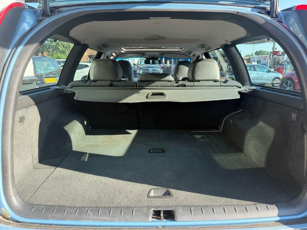 Volvo V70 2.4 S  #34