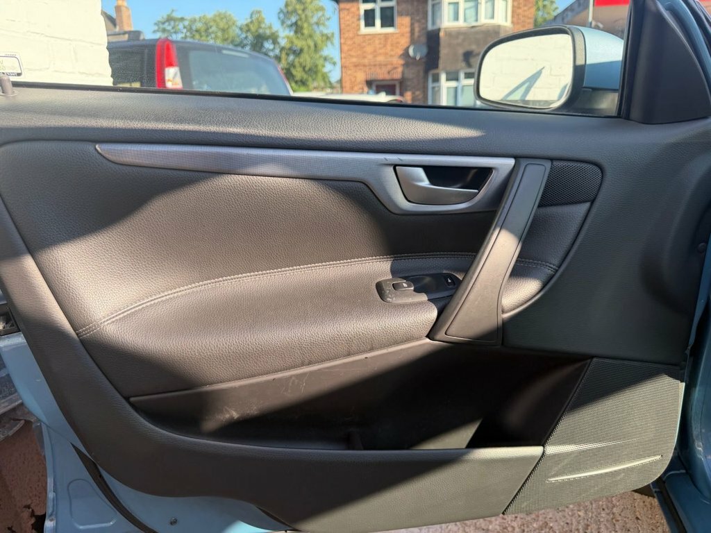 Volvo V70 2.4 S  #38