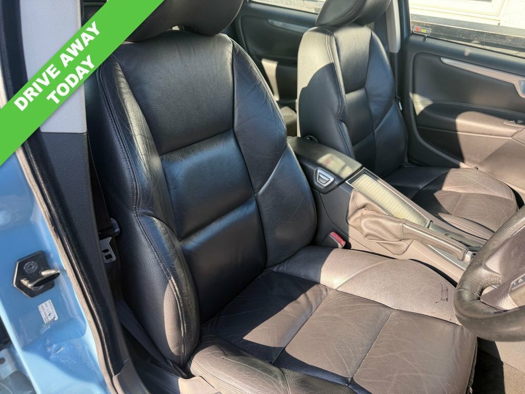 Volvo V70 2.4L Se Blue #2