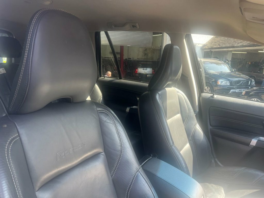 Volvo XC90 Silver #2