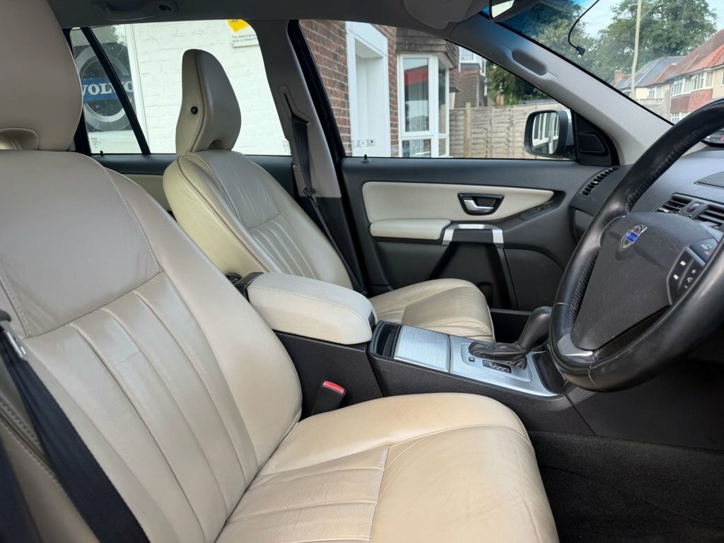 Volvo XC90 2.4L Se Lux KS63AKZ Black #5