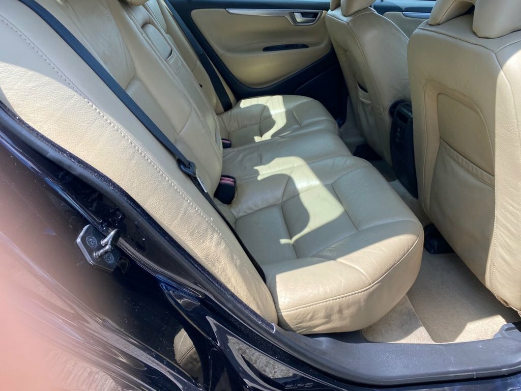 Volvo S60 Se D5 4-Door Grey #10