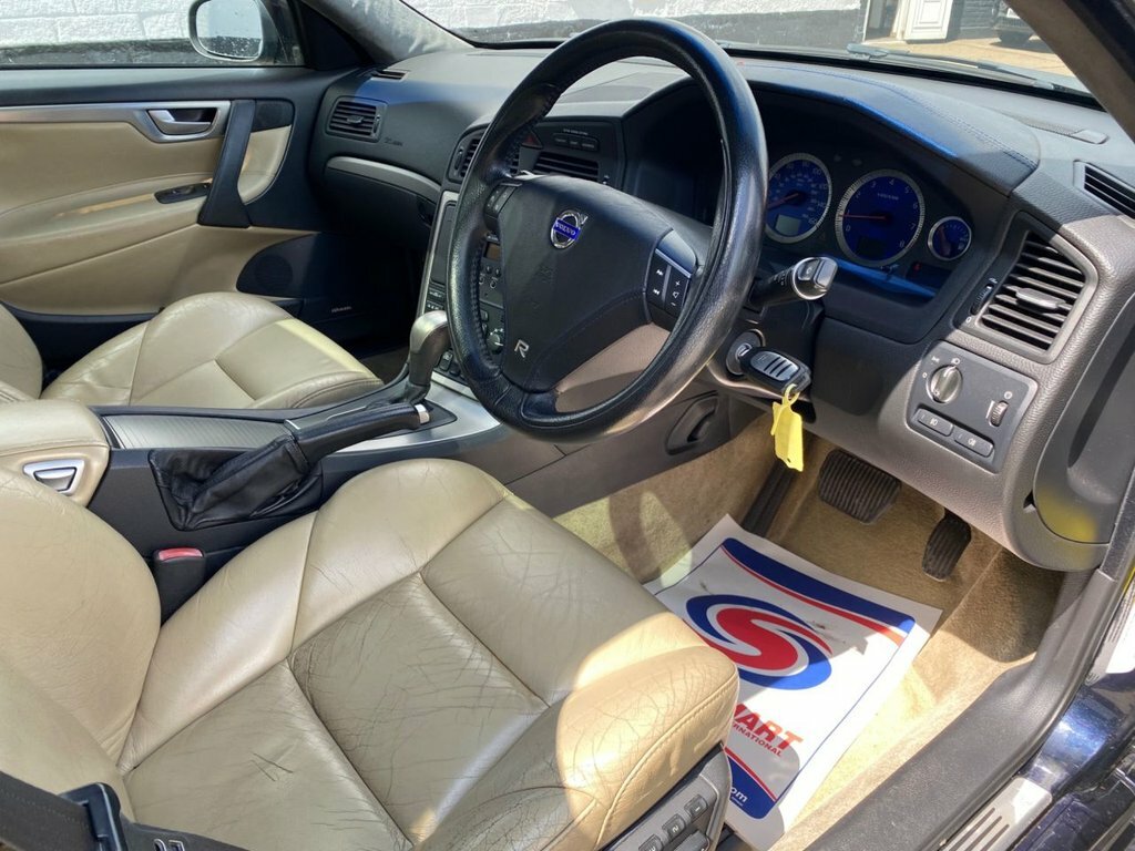 Volvo S60 Se D5 4-Door Grey #7