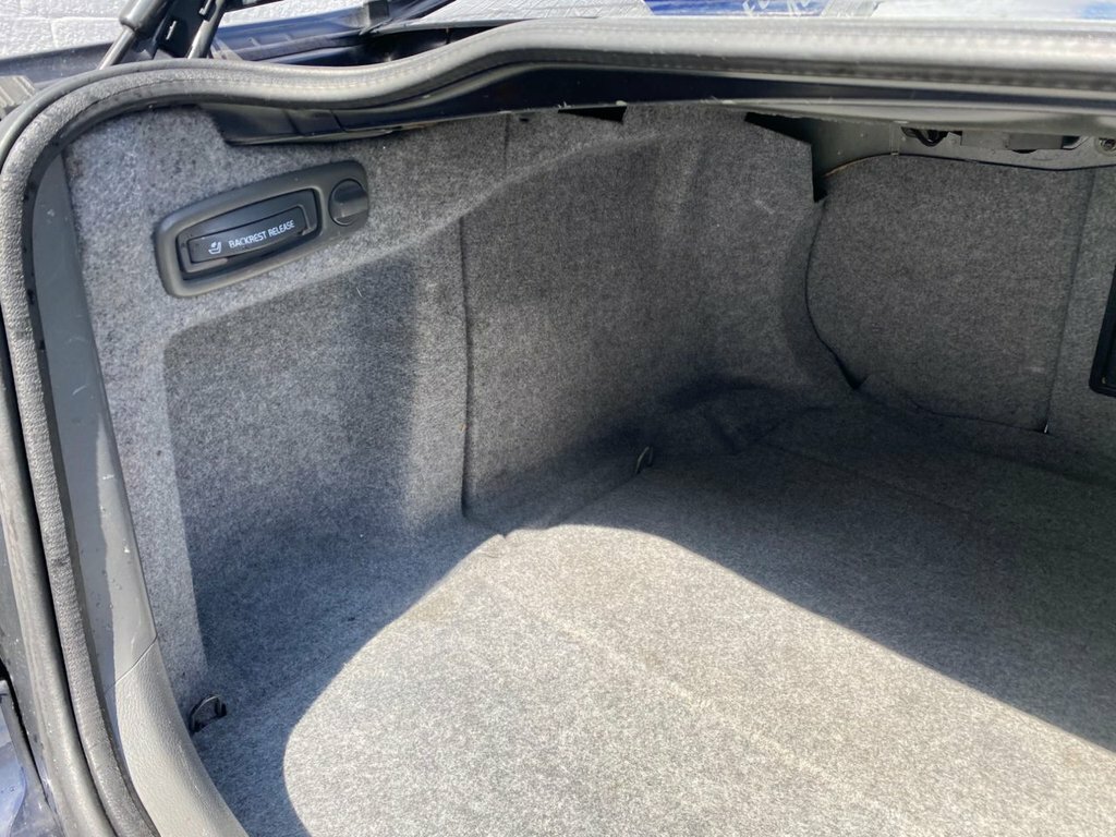 Volvo S60 Se D5 4-Door Grey #37