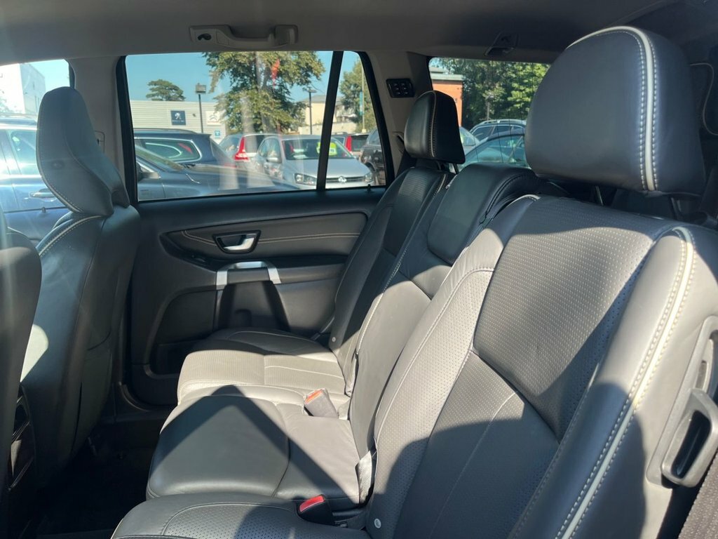 Volvo XC90 2.4 D5 Se Lux Awd 200 Bhp Silver #11