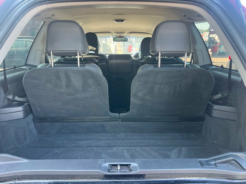 Volvo XC90 2.4 D5 Se Lux Awd 200 Bhp Silver #18