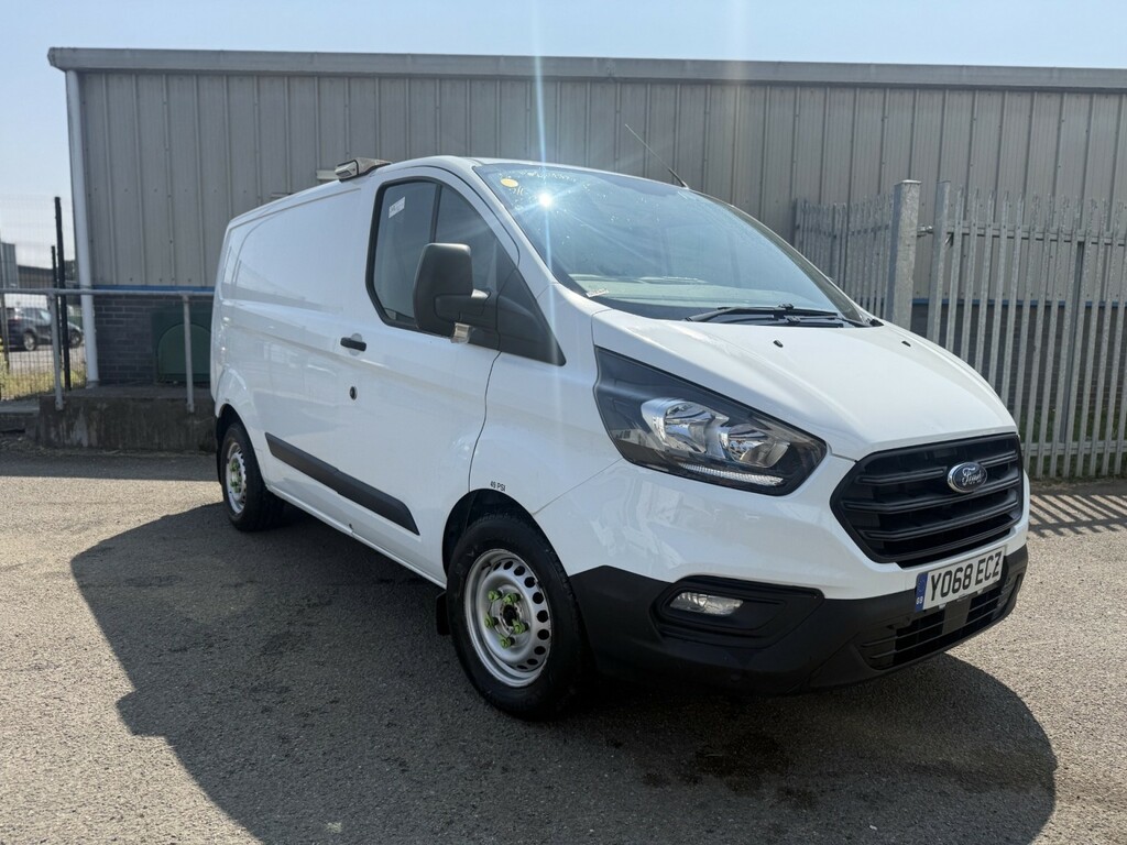 Ford Transit Custom Panel Van 2.0 320 Ecoblue 2019 White