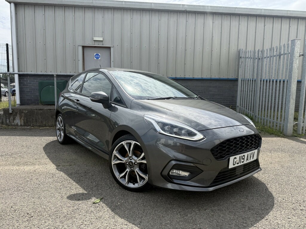 Ford Fiesta Car Derived Van 1.5 Tdci Sport 2019 Grey