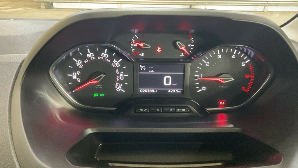 Peugeot Partner Peugeot Partner 1.5 Bluehdi 1000 Asphalt Premium P Silver #12