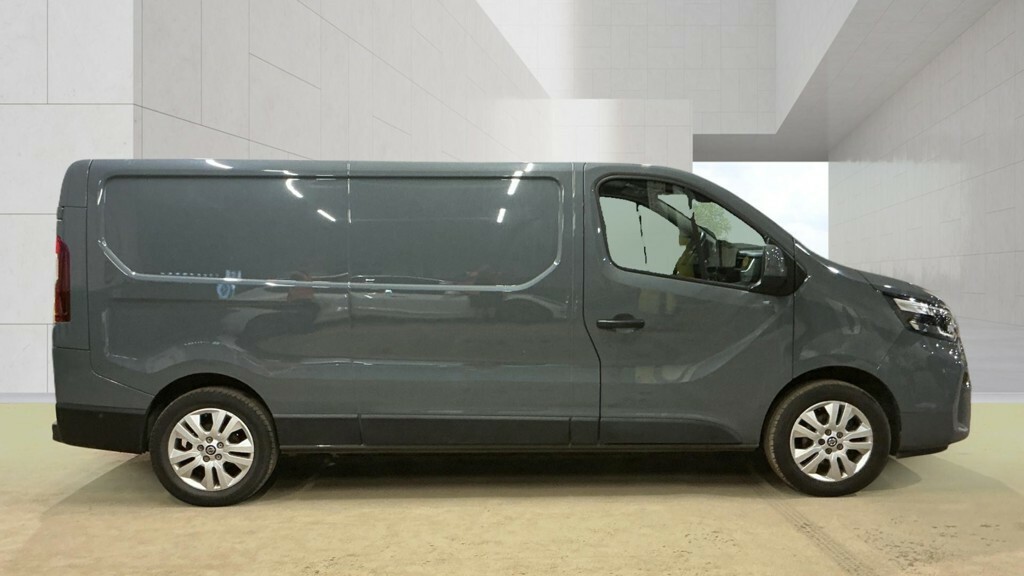 Nissan Primastar 2.0 Dci 30 Tekna Grey #5