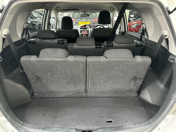 Toyota Verso 2015 1.6 D-4d Icon Mpv Euro 6 S Grey #9
