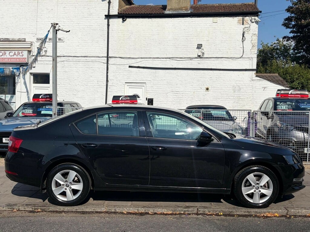 Skoda Octavia 1.0 Tsi Se Dsg Euro 6 Ss Black #2