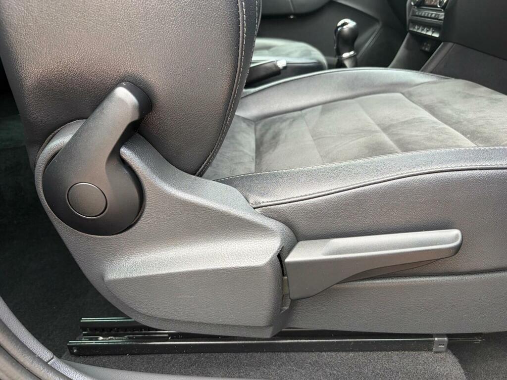 Seat Toledo  Black #38