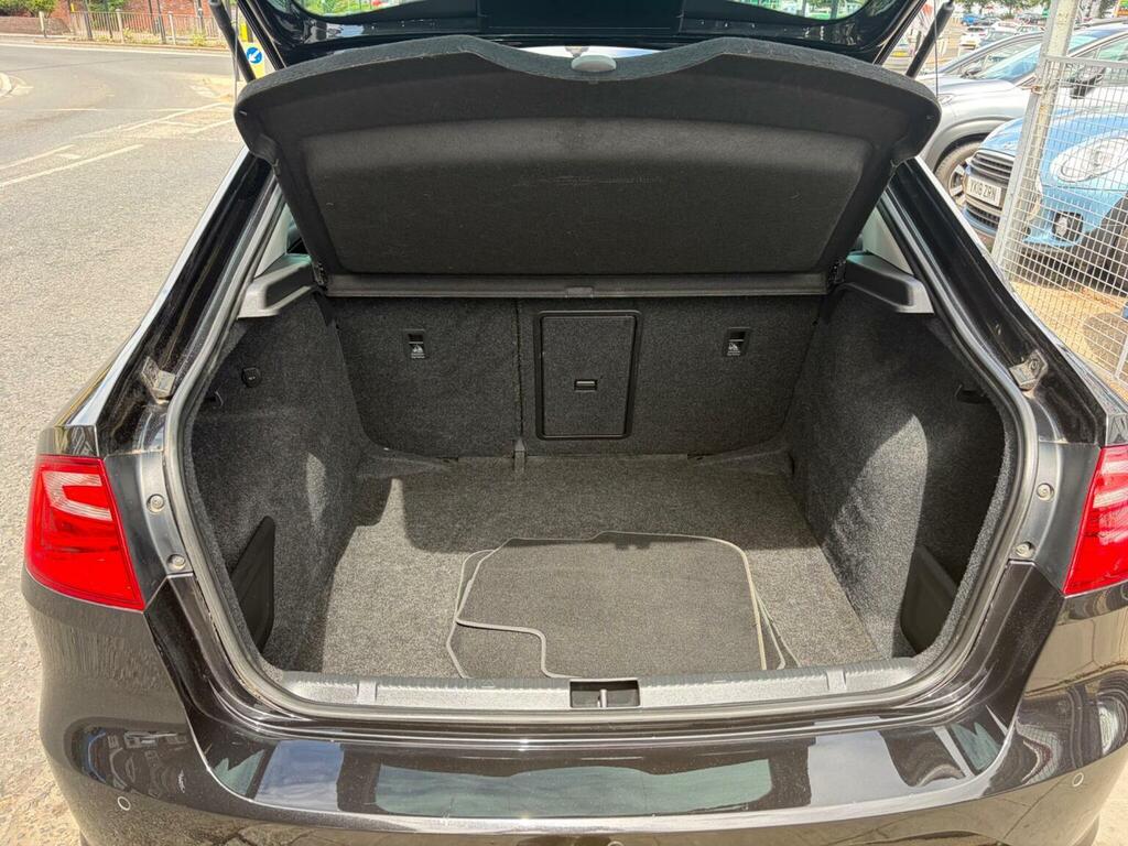 Seat Toledo  Black #65