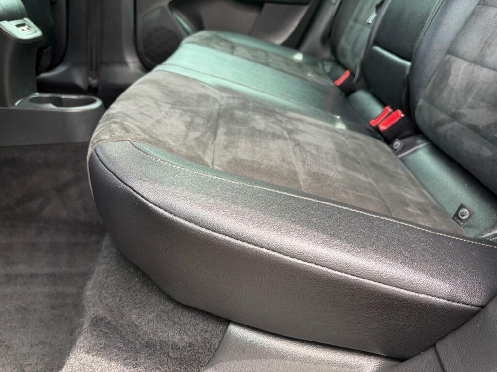 Seat Toledo  Black #70