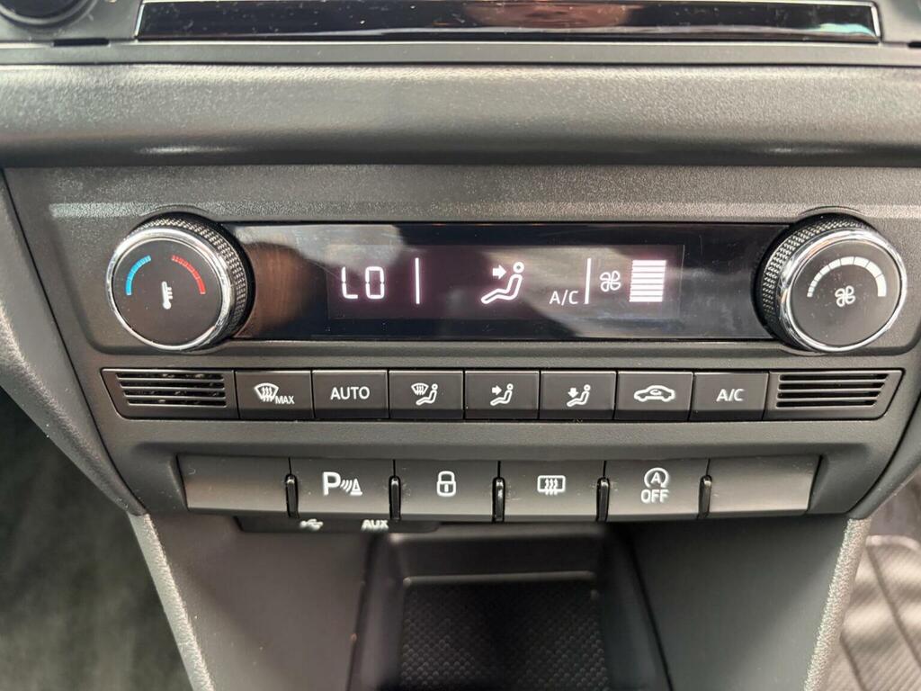 Seat Toledo  Black #50