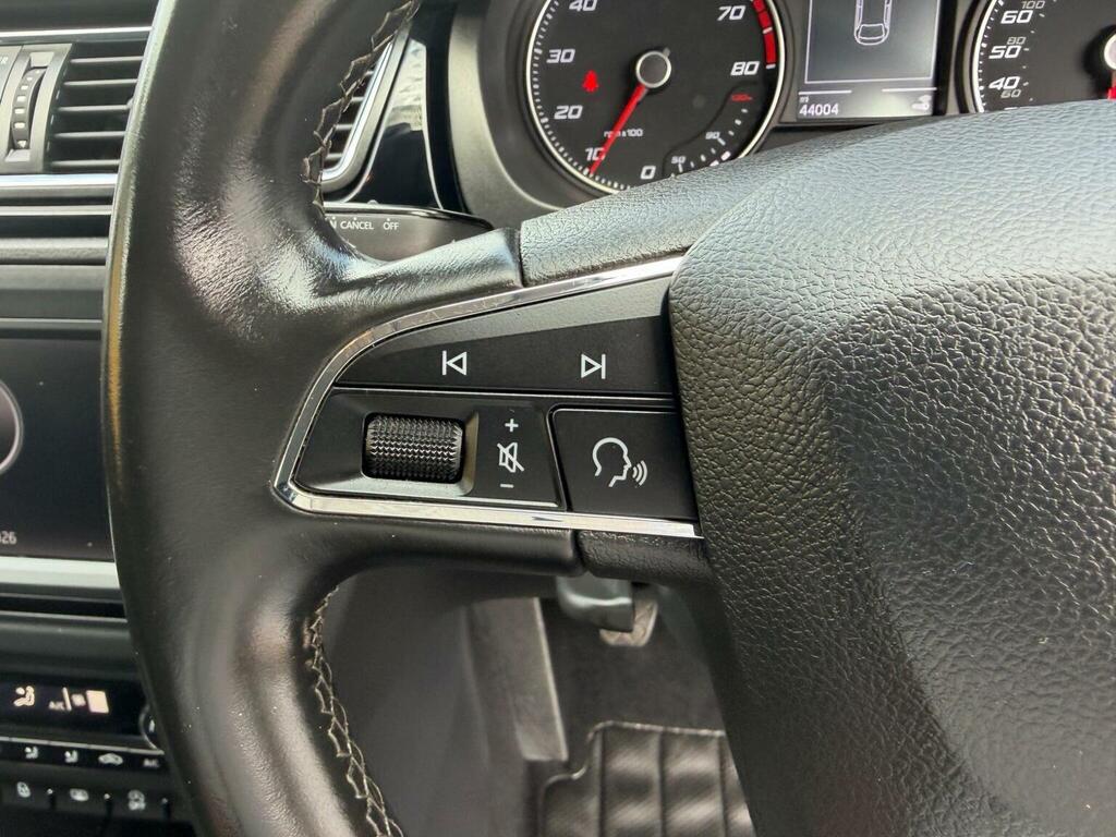Seat Toledo  Black #43