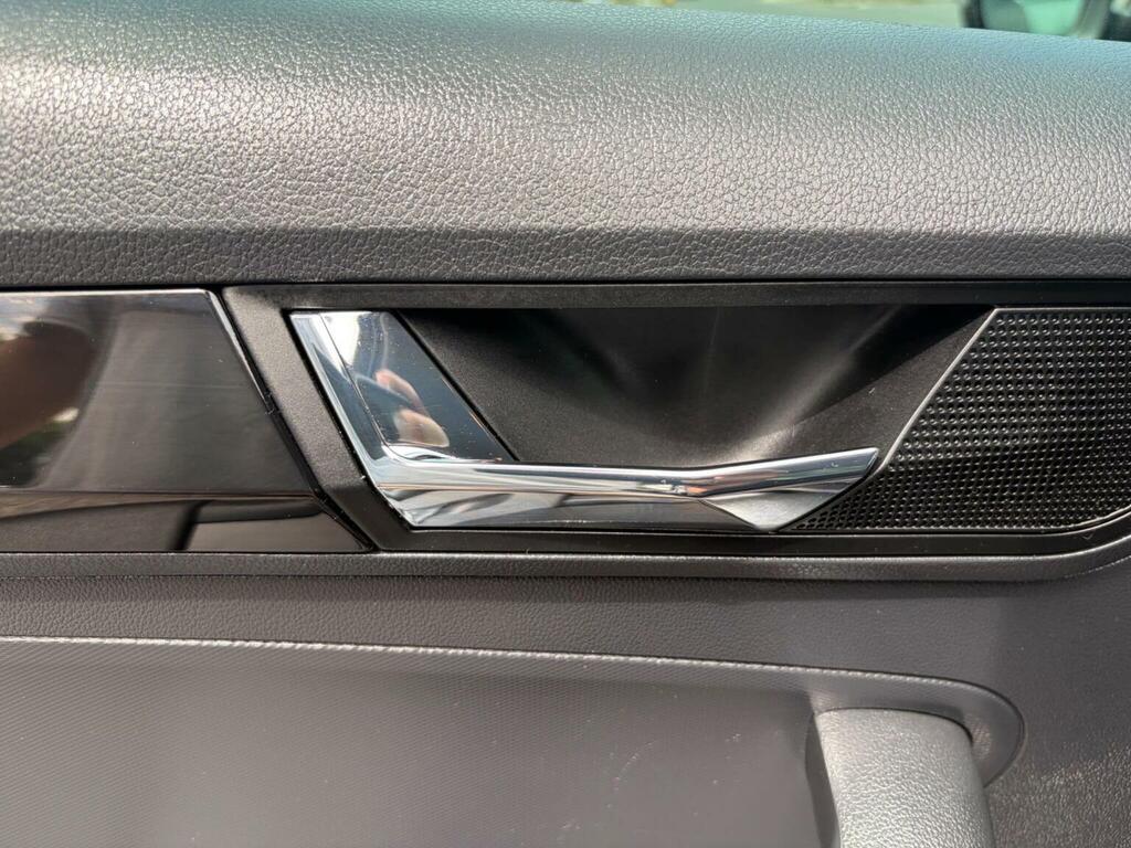 Seat Toledo  Black #74