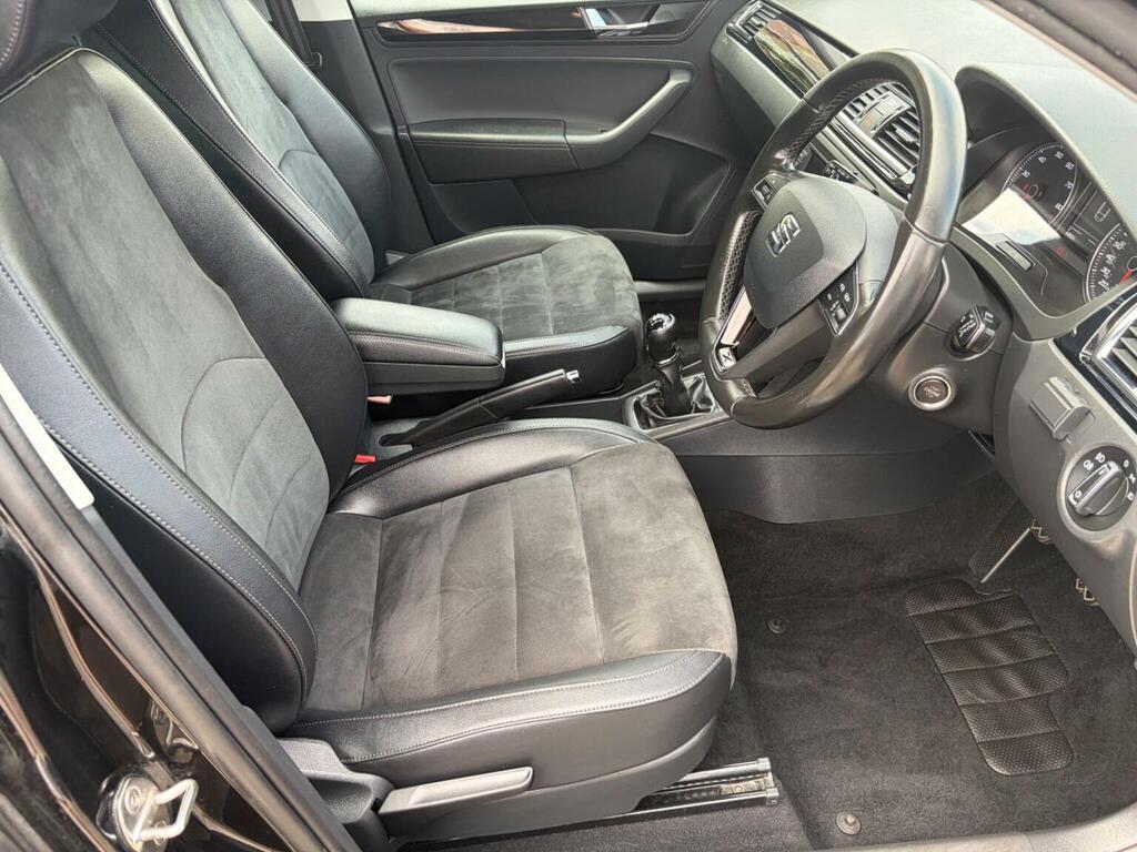 Seat Toledo  Black #35