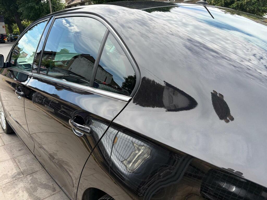 Seat Toledo  Black #33