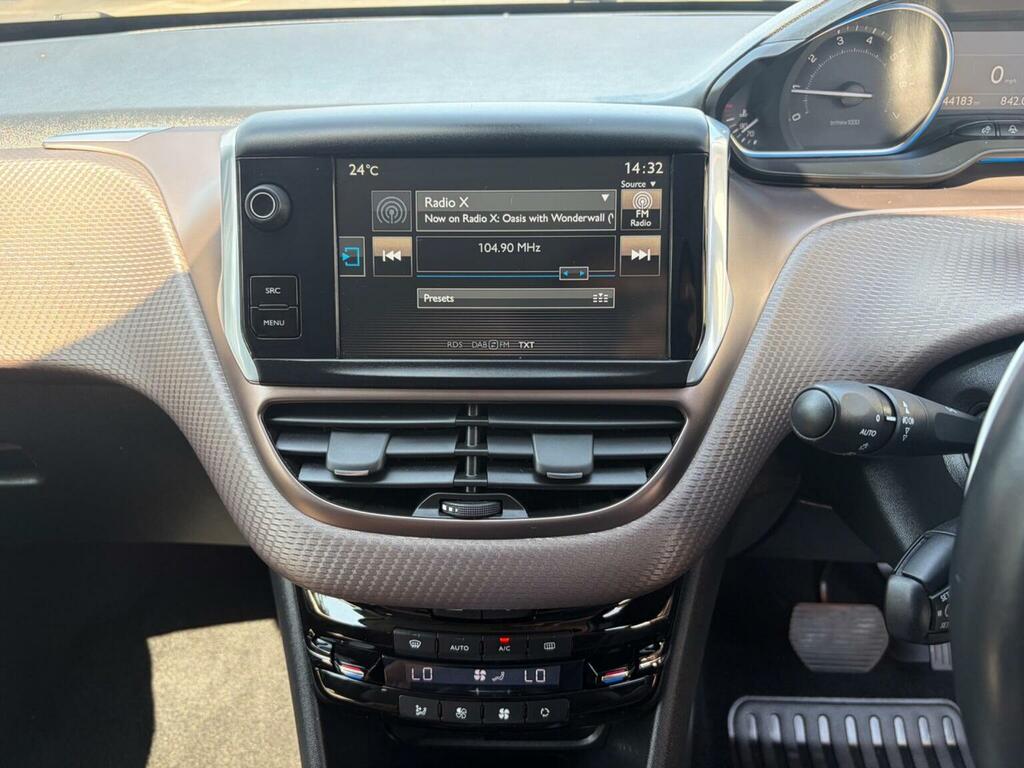 Peugeot 2008 Active Blue #50