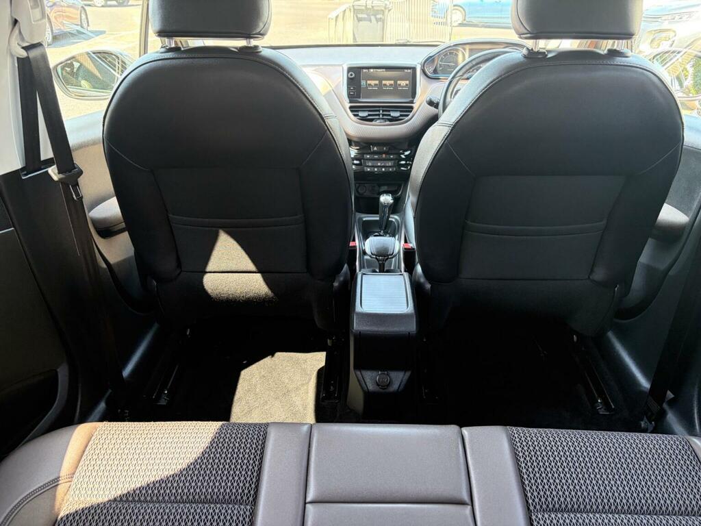 Peugeot 2008 Active Blue #67