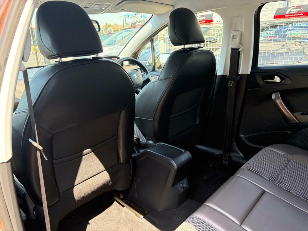 Peugeot 2008 Active Blue #72