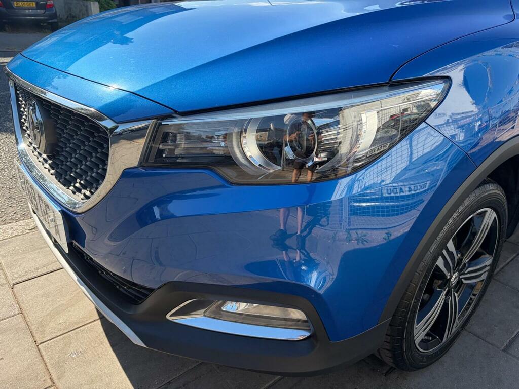 MG ZS Excite Red #10