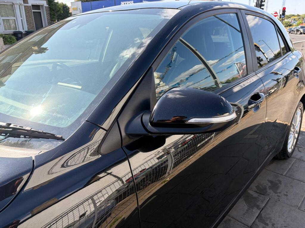 Kia RIO 1.0 T Gdi 3  #15