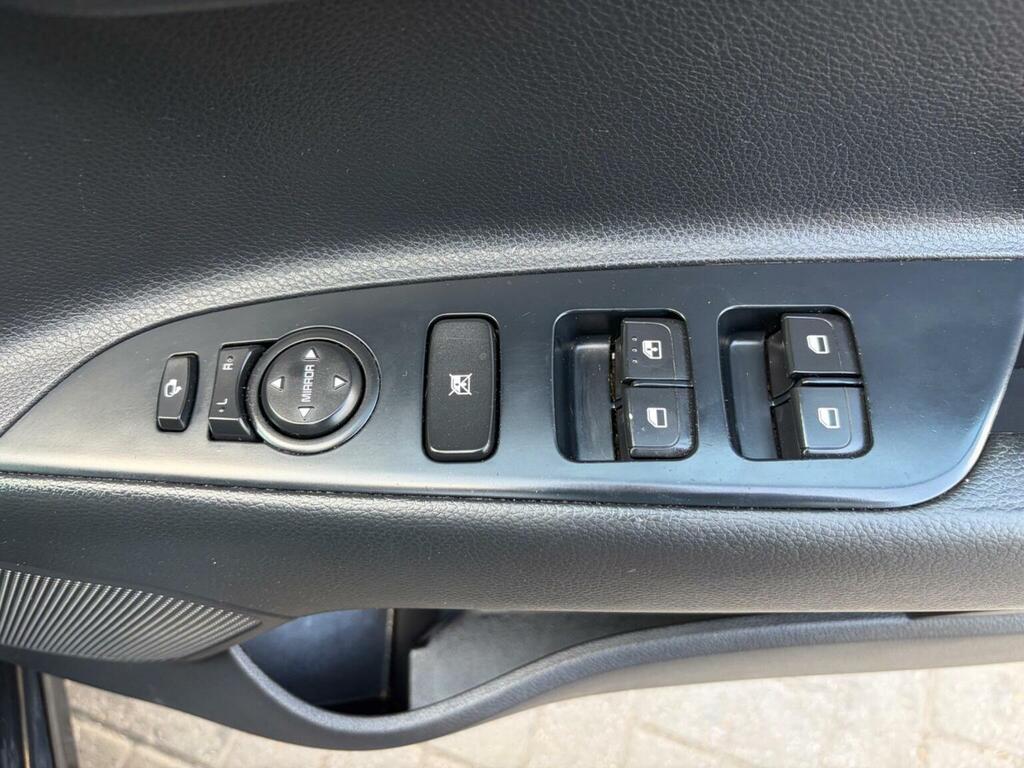Kia RIO 1.0 T Gdi 3  #54