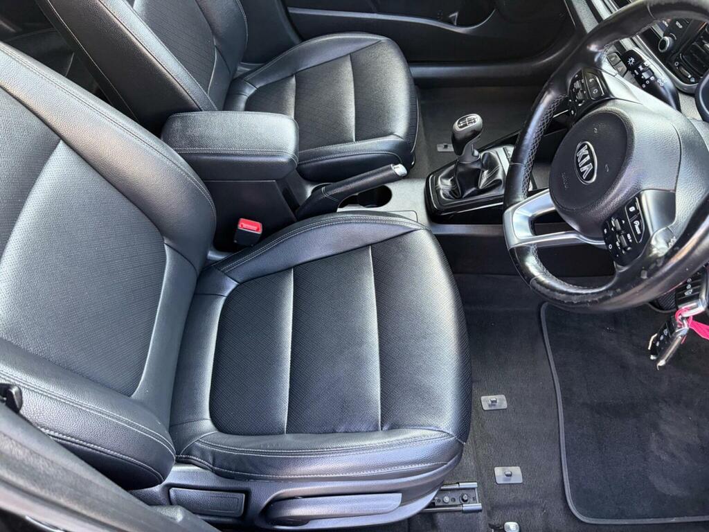 Kia RIO 1.0 T Gdi 3  #37
