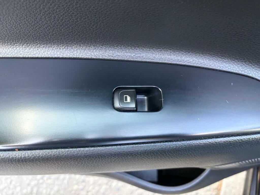 Kia RIO 1.0 T Gdi 3  #82