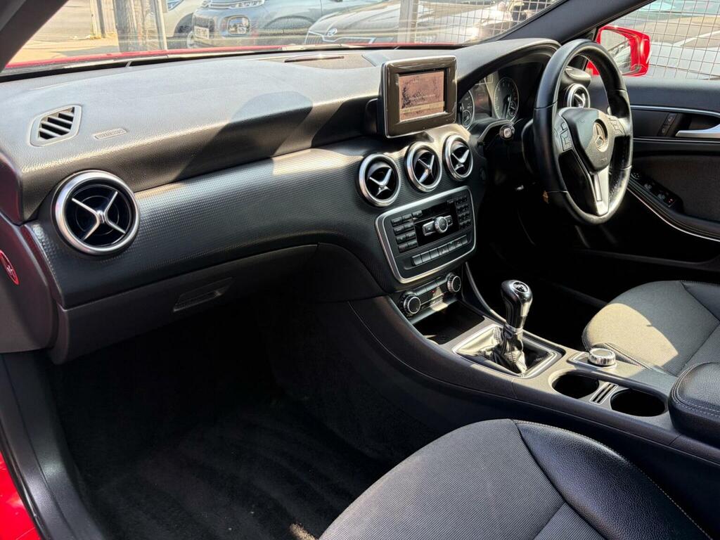 Mercedes-Benz A Class A180 Cdi Blueefficiency Amg Black #76