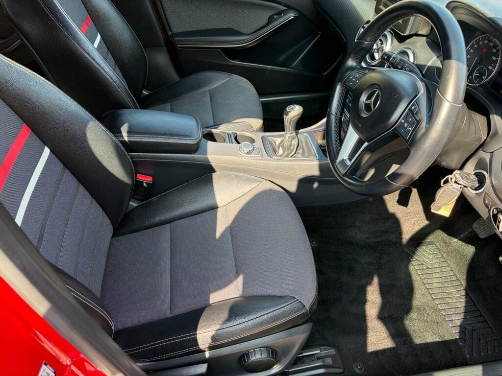 Mercedes-Benz A Class A180 Cdi Blueefficiency Amg Black #33
