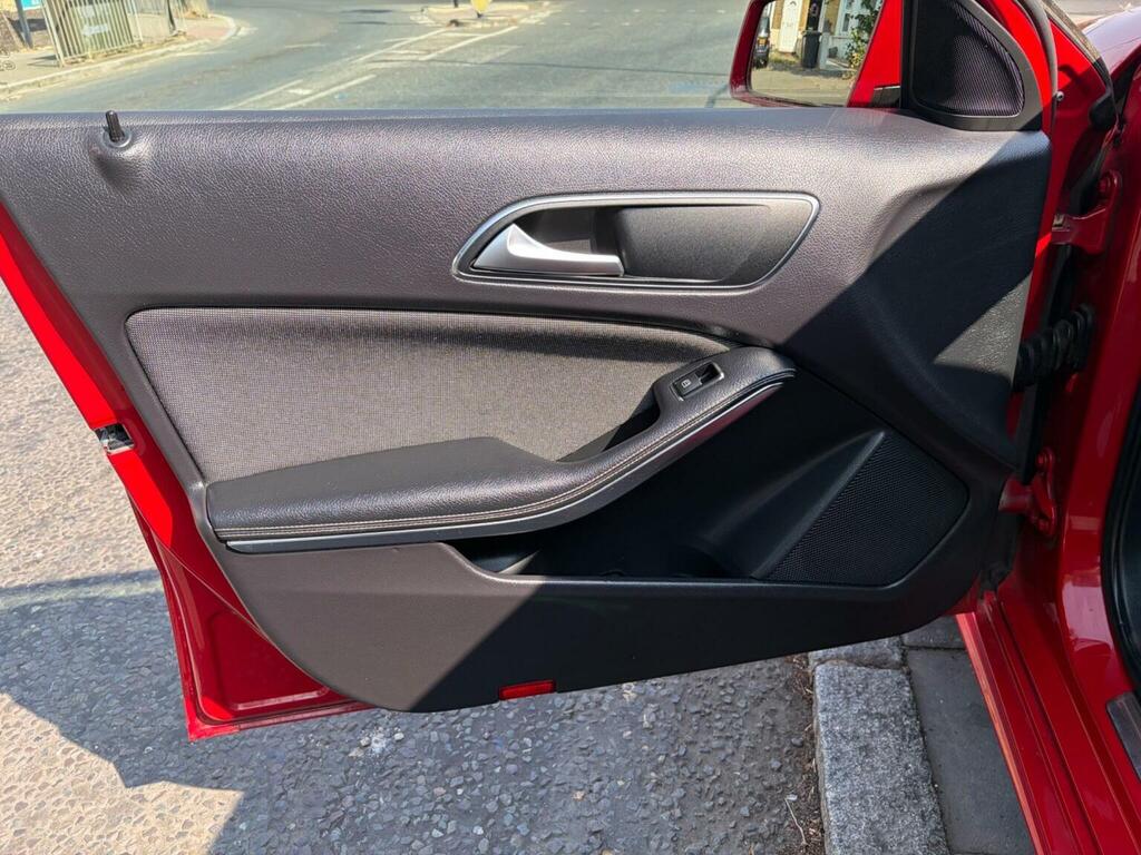 Mercedes-Benz A Class A180 Cdi Blueefficiency Amg Black #78