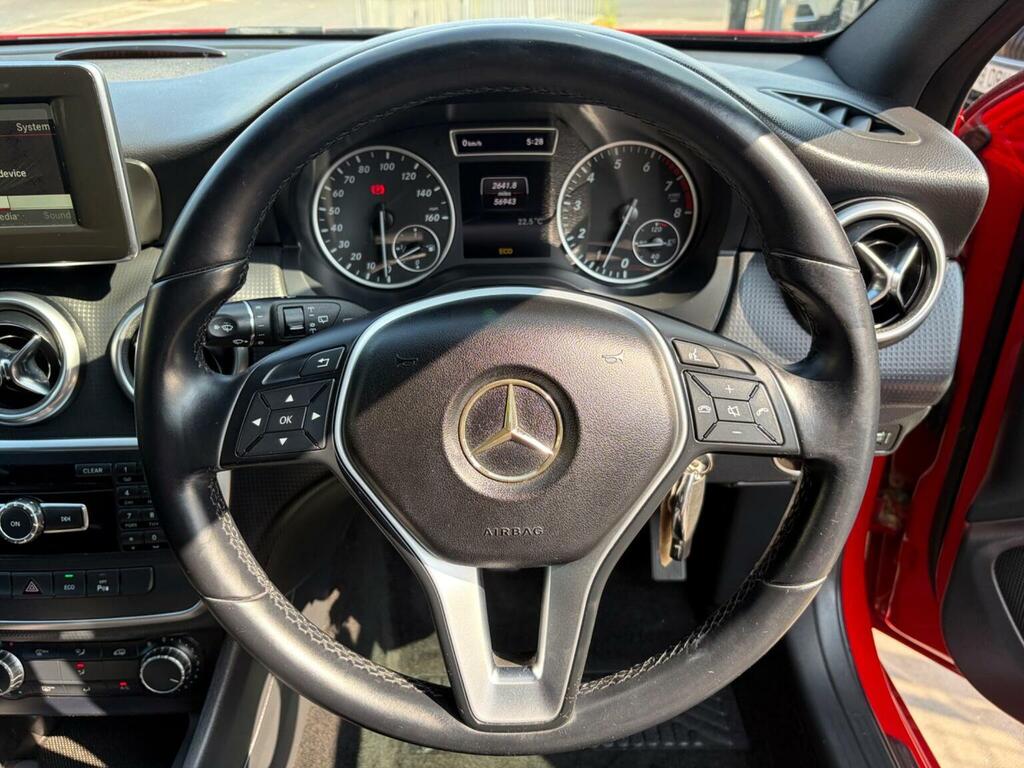 Mercedes-Benz A Class A180 Cdi Blueefficiency Amg Black #38