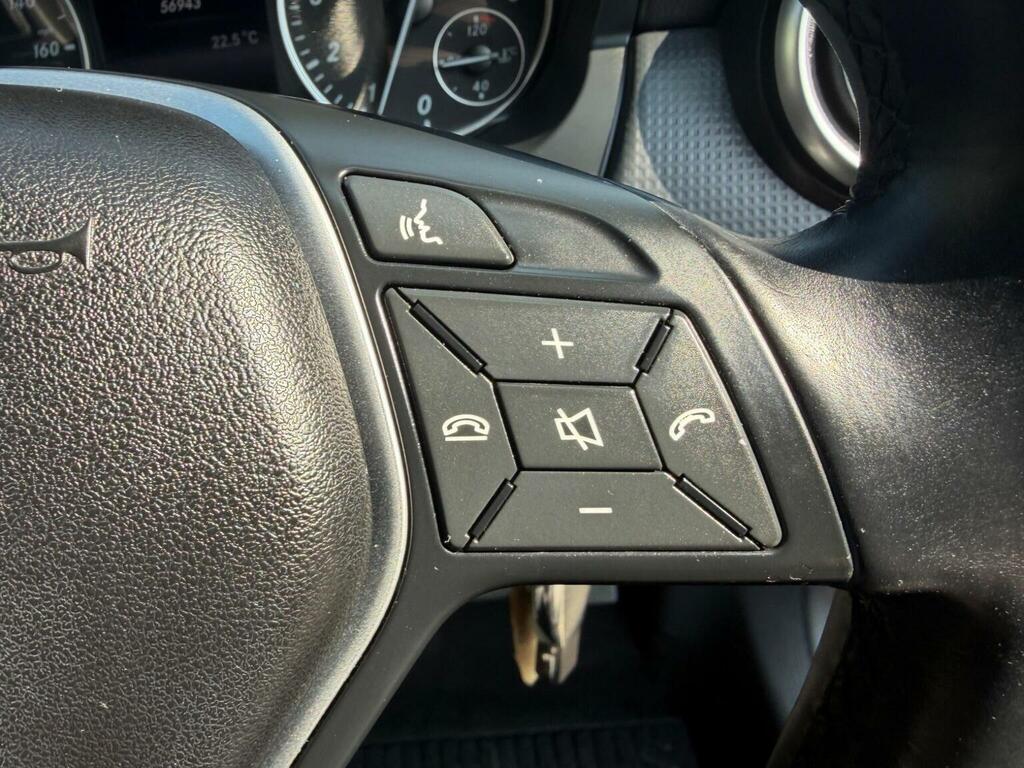 Mercedes-Benz A Class A180 Cdi Blueefficiency Amg Black #40