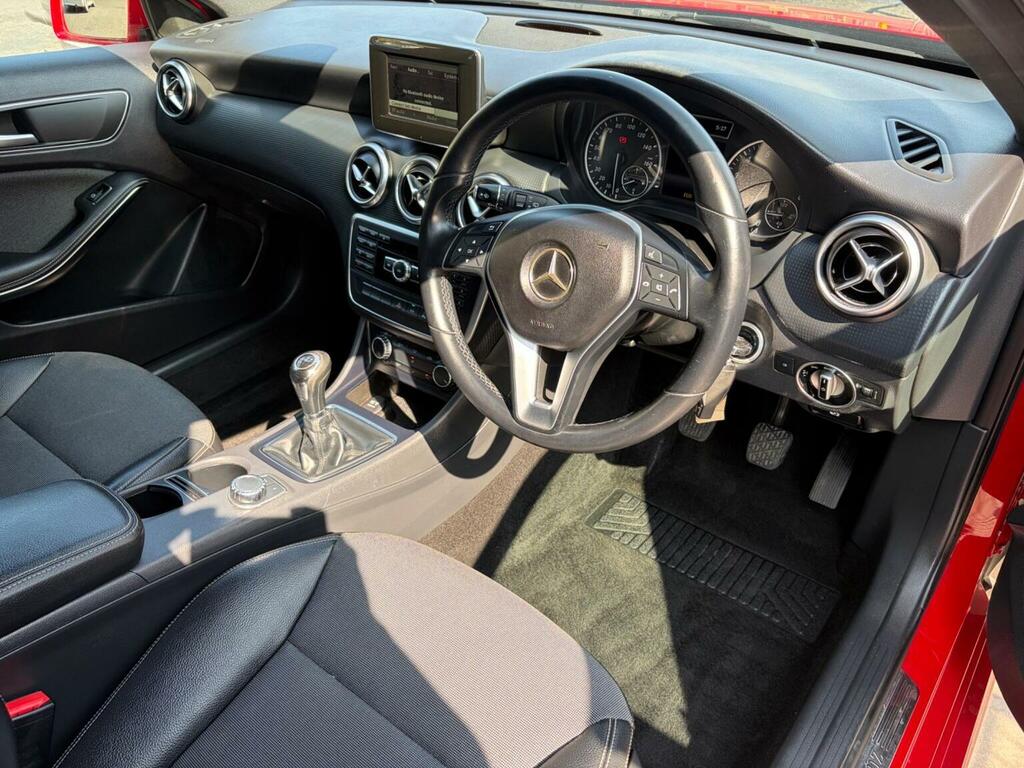 Mercedes-Benz A Class A180 Cdi Blueefficiency Amg Black #32