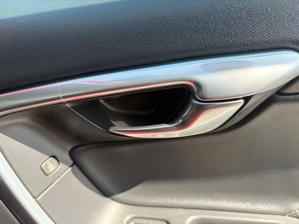 Volvo S60 2L R-design Lux Nav Red #64