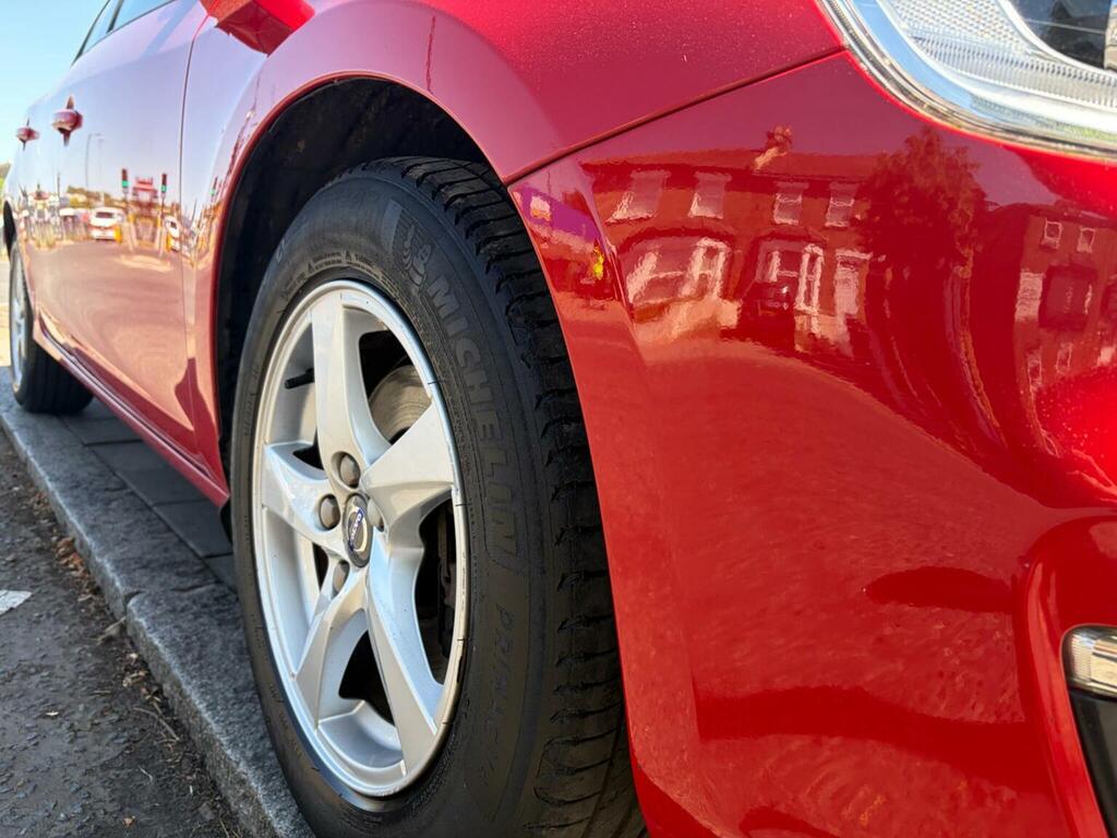 Volvo S60 2L R-design Lux Nav Red #19