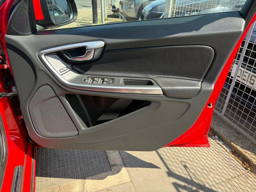 Volvo S60 2L R-design Lux Nav Red #55
