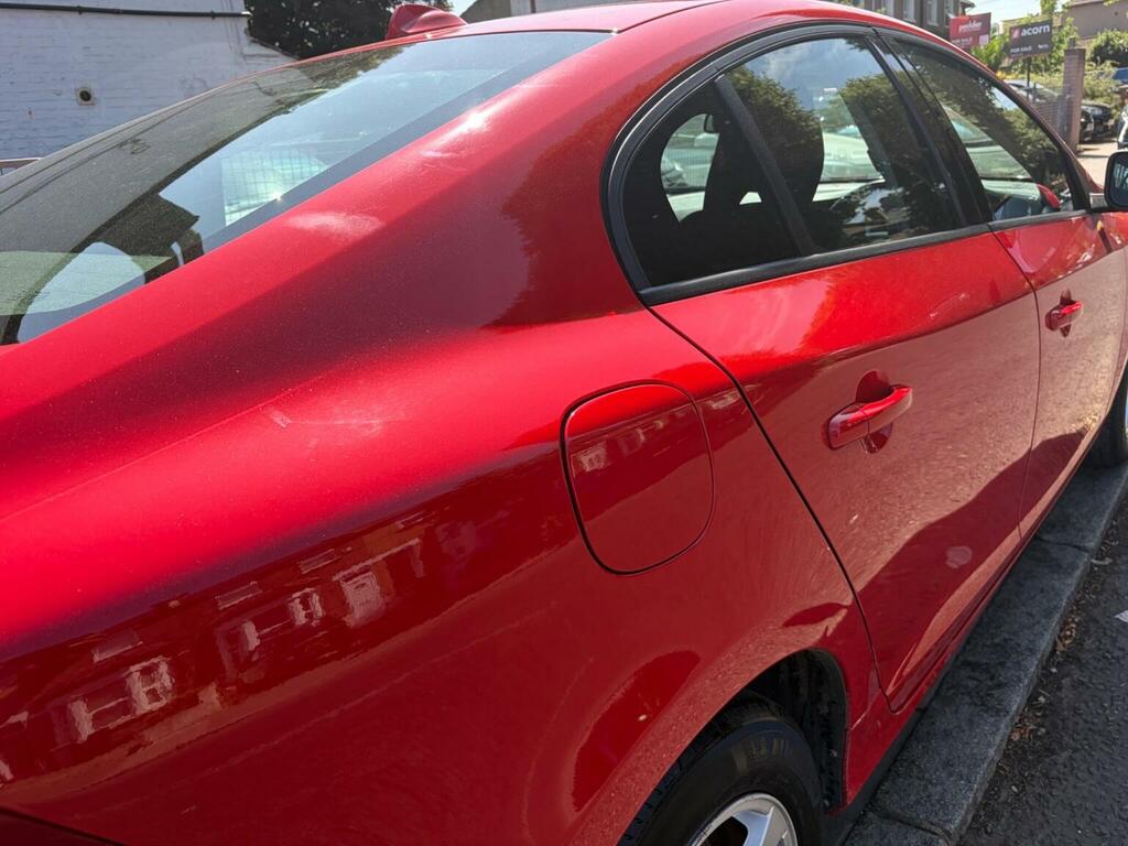 Volvo S60 2L R-design Lux Nav Red #28