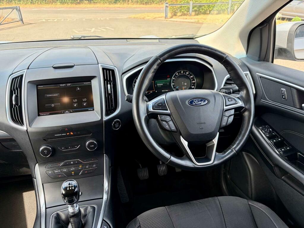 Ford Edge 2.0 Tdci Titanium Awd Euro 6 Ss Silver #2