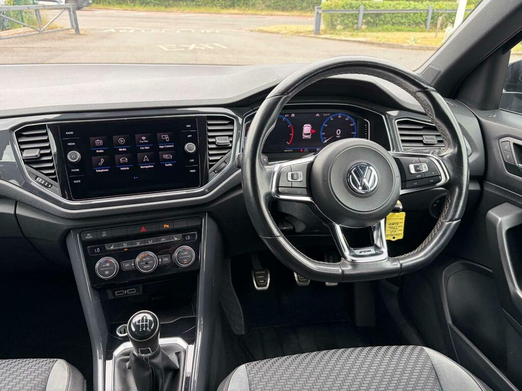 Volkswagen T-Roc 1.5 Tsi Evo R-line Euro 6 Ss DC19SWJ Black #2