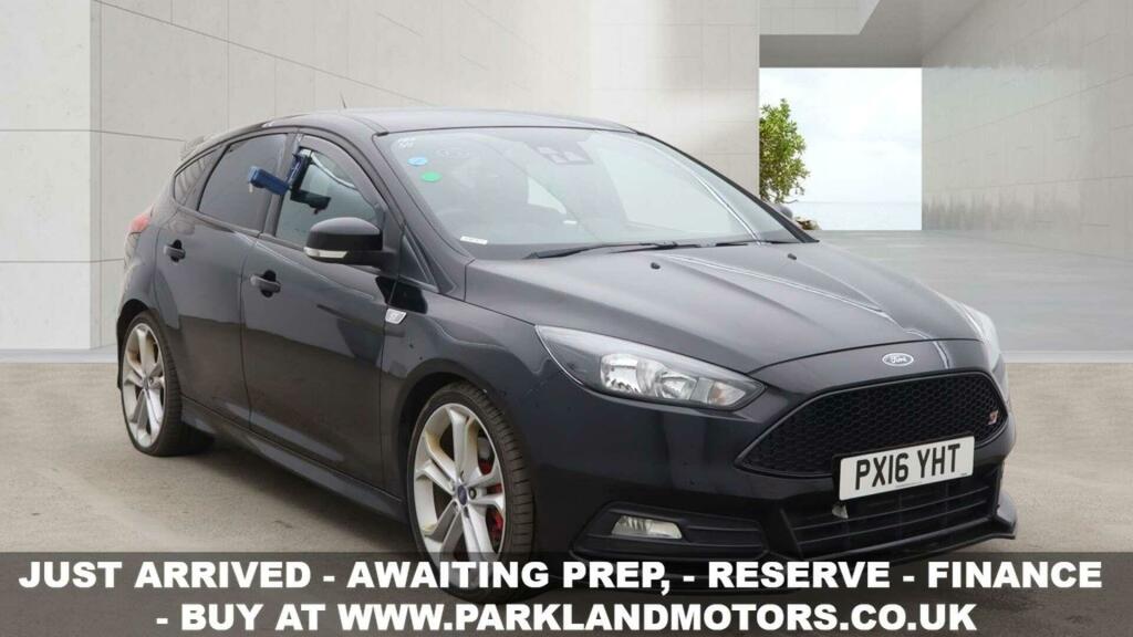 Ford Focus St-2 Black