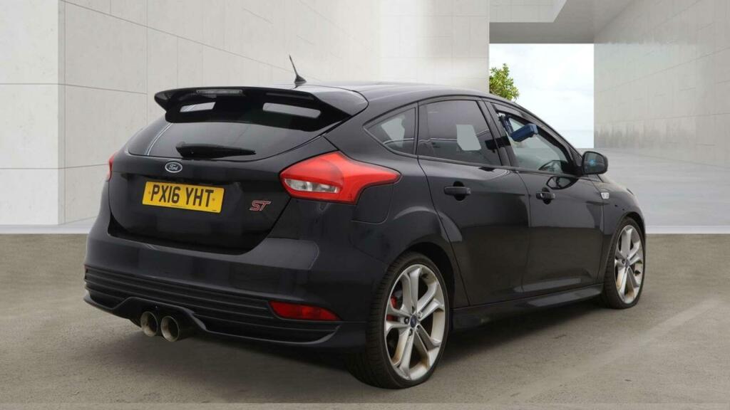 Ford Focus St-2 Black #4