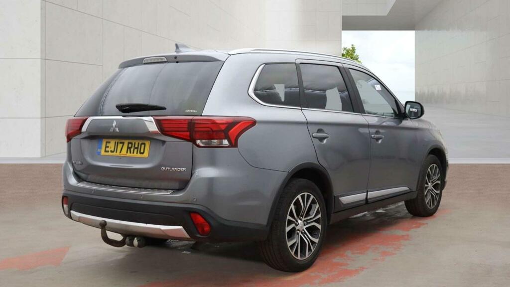Mitsubishi Outlander 3 Grey #3