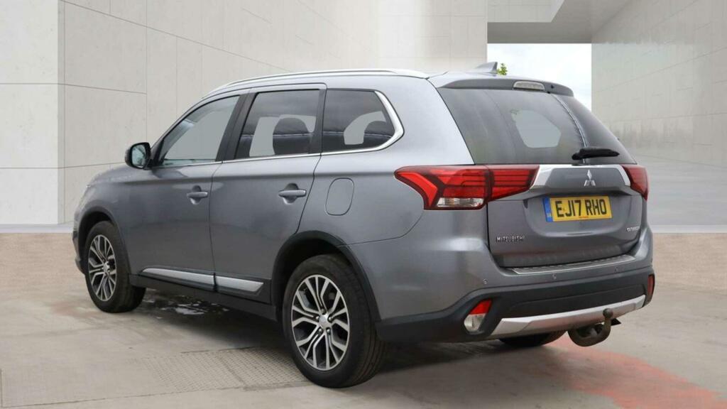 Mitsubishi Outlander 3 Grey #2